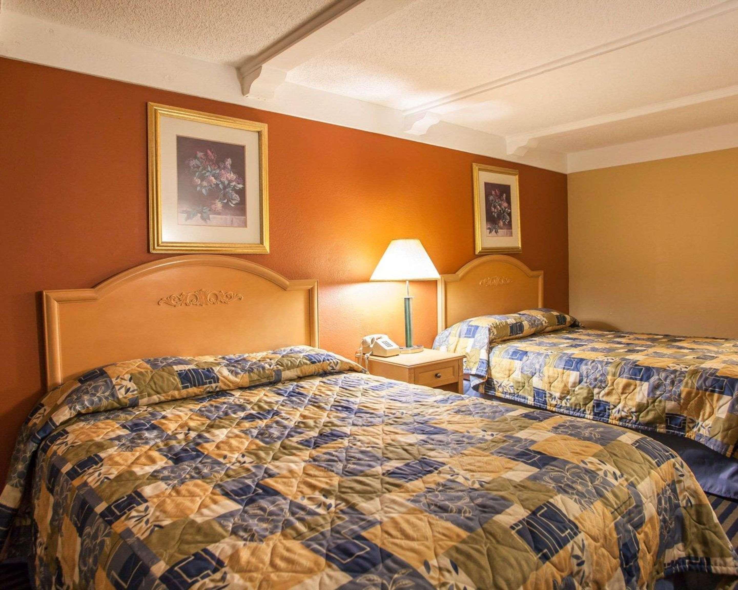 Relax Inn Saint Charles Dış mekan fotoğraf