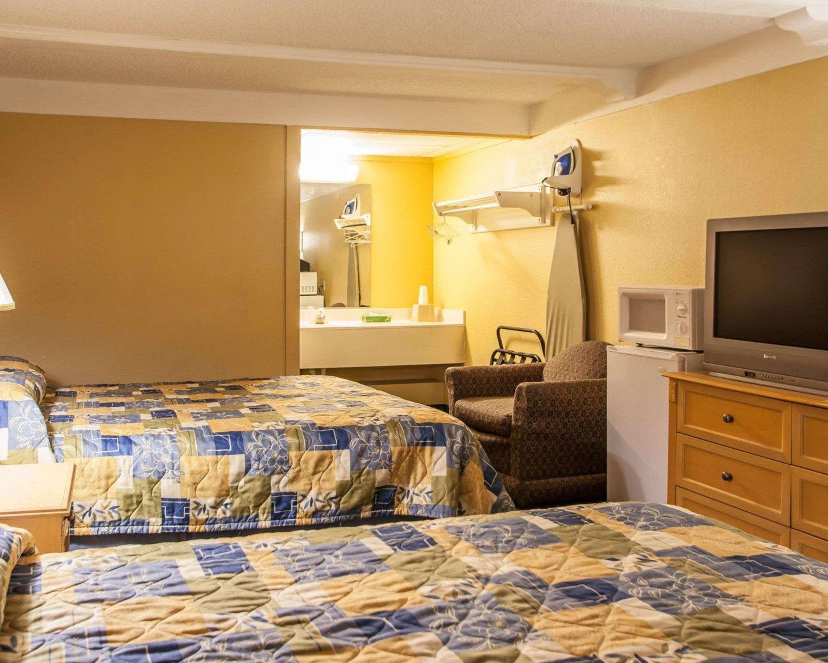 Relax Inn Saint Charles Dış mekan fotoğraf